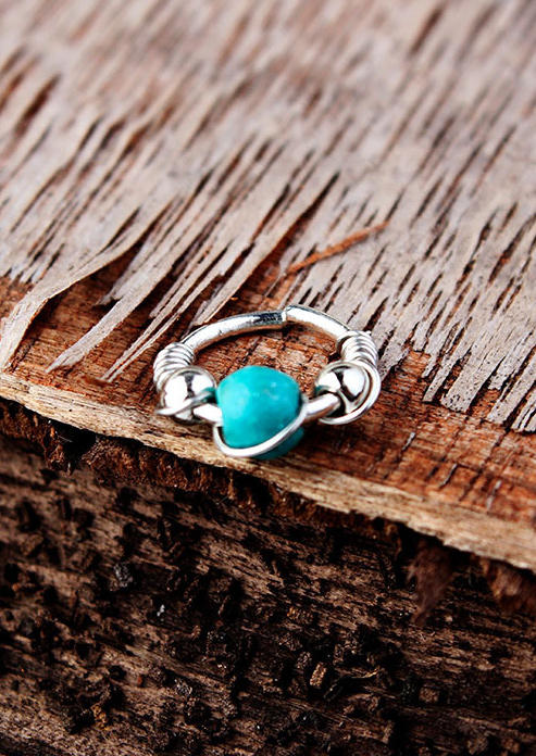 

Body Jewelry Turquoise Beading Nose Ring in Gold. Size