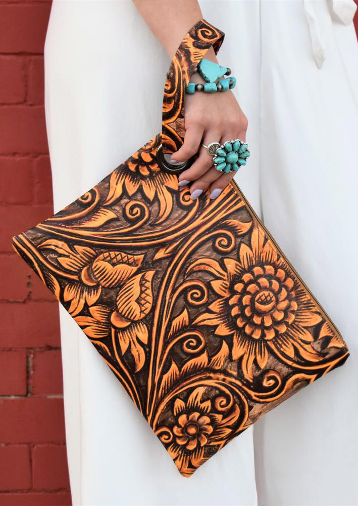 

Clutch Bag Sunflower Buckstitch Clutch Bag in Brown. Size