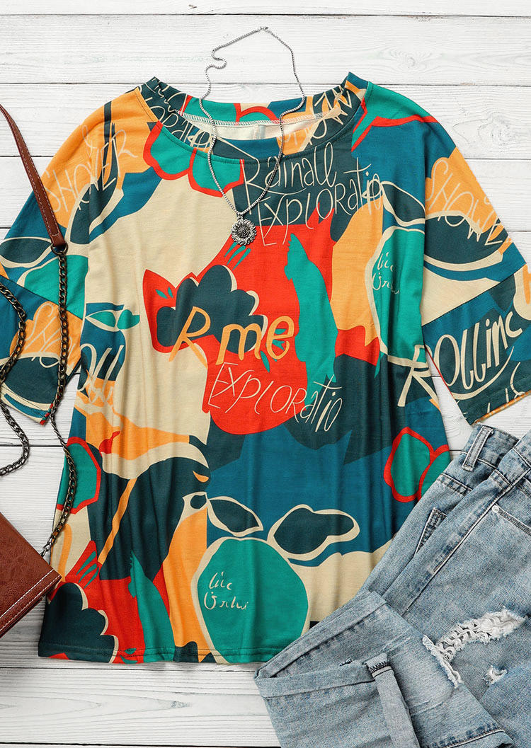 

Blouses Letter Graphic O-Neck Blouse in Green. Size