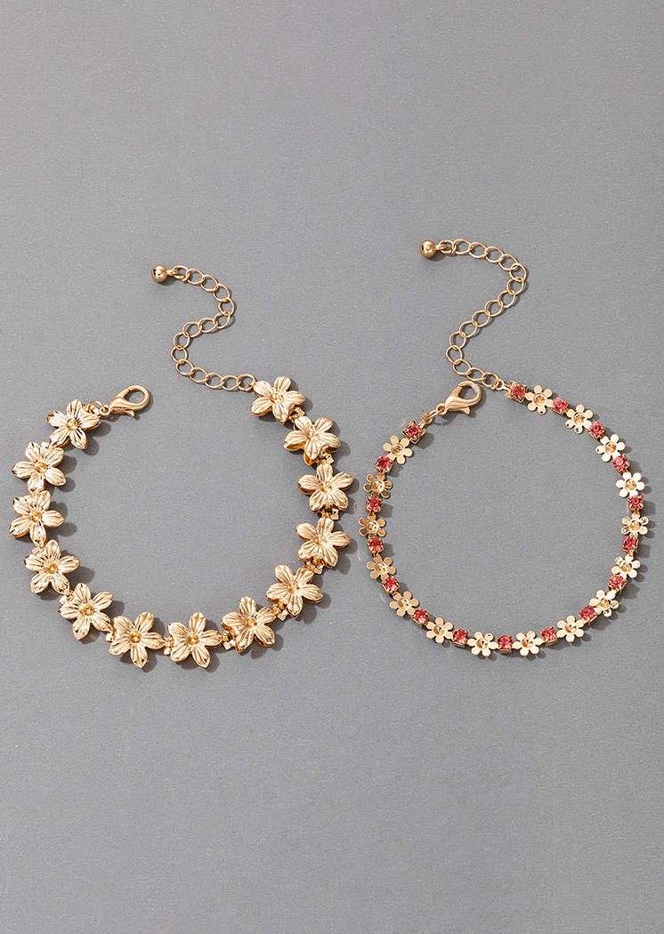 

Bracelet 2Pcs Flower Rhinestone Alloy Bracelet Set in Gold. Size