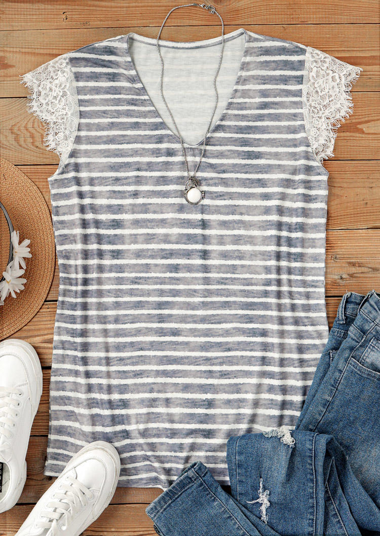 

Blouses Striped Lace Short Sleeve V-Neck Blouse in Stripe. Size