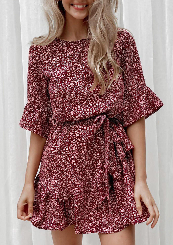 

Mini Dresses Irregular Ruffled Flare Sleeve Mini Dress in Burgundy. Size: ,L,XL