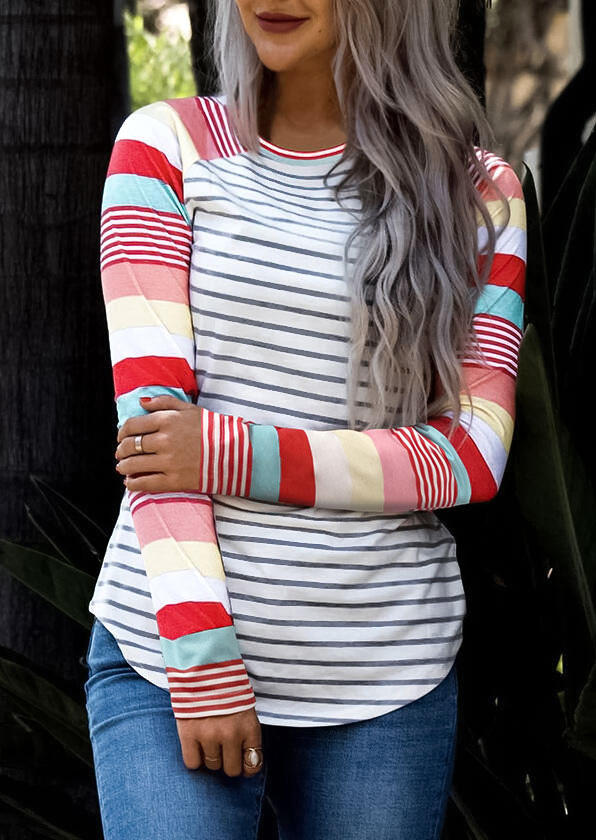 

Blouses Colorful Striped Raglan Sleeve O-Neck Blouse in White. Size: ,XL