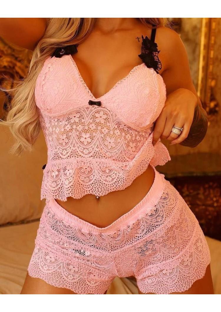 

Sleepwear Floral Lace Splicing Camisole Shorts Lingerie Set in Pink. Size