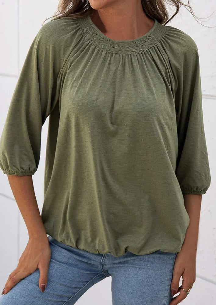 

Blouses Ruffled Elastic Cuff O-Neck Blouse in Army Green. Size