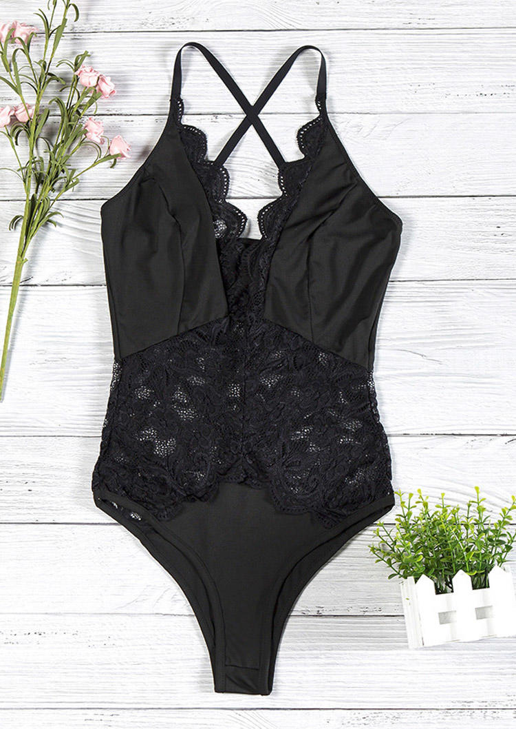 

Lingerie See-Through Lace Splicing Spaghetti Strap Lingerie in Black. Size