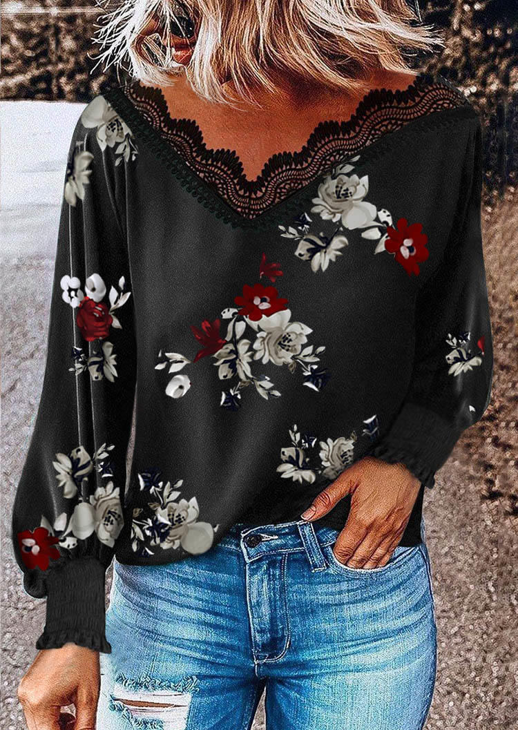 

Blouses Lace Floral Splicing Long Sleeve Blouse in Black. Size: ,M,L,XL