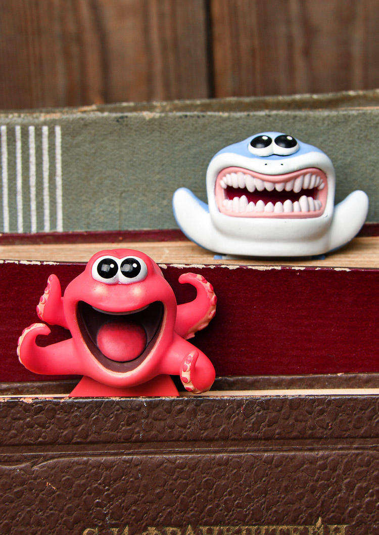 

Cool Gadgets 3D Cartoon Ocean Shark Octopus Funny Flat Bookmark in Blue. Size