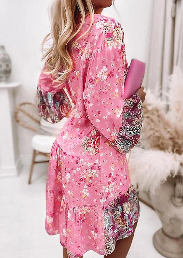 

Mini Dresses Floral Flare Sleeve V-Neck Mini Dress in Pink. Size