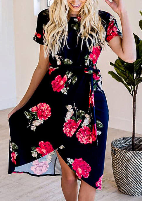 

Midi Dresses Floral Tie O-Neck Asymmetric Midi Dress in Black. Size: ,M,L,XL