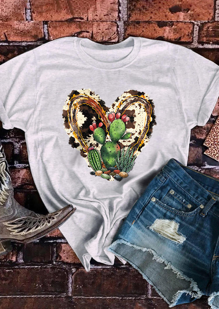 

T-shirts Tees Cactus Cow Heart O-Neck T-Shirt Tee in Light Grey. Size