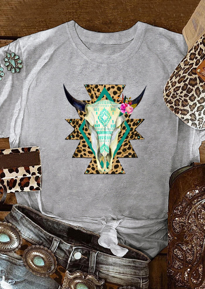 

T-shirts Tees Steer Skull Floral Leopard Aztec Geometric T-Shirt Tee in Gray. Size