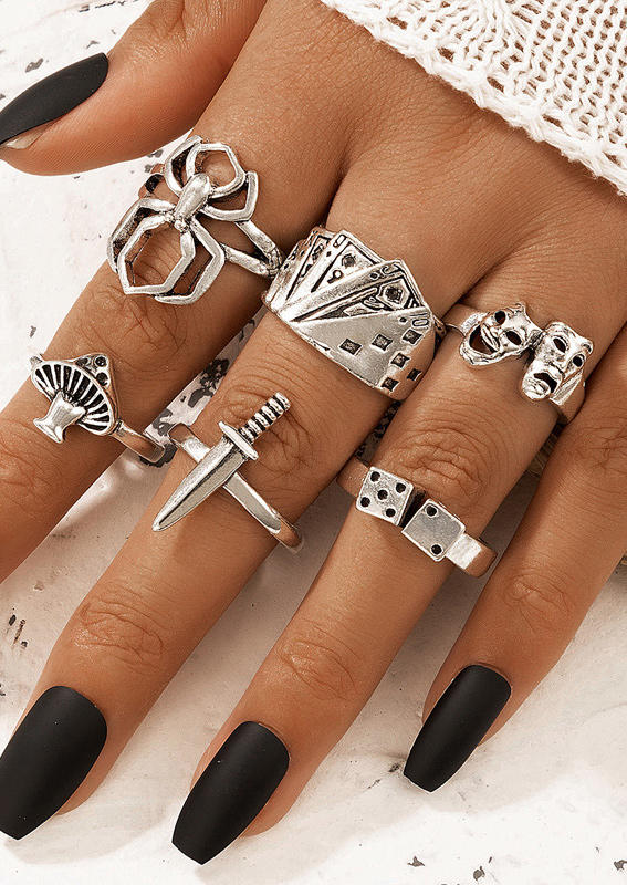 

Rings 6Pcs Halloween Spider Ghost Face Poker Ring Set in Silver. Size