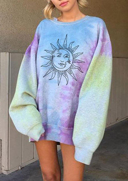 

Sweatshirts Sun Tie Dye Long Sleeve Sweatshirt in Multicolor. Size: ,M,L,XL