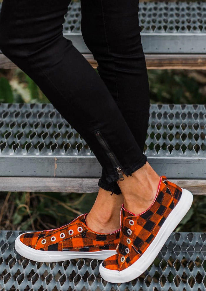 

Sneakers Plaid Slip On Round Toe Sneakers in Orange. Size