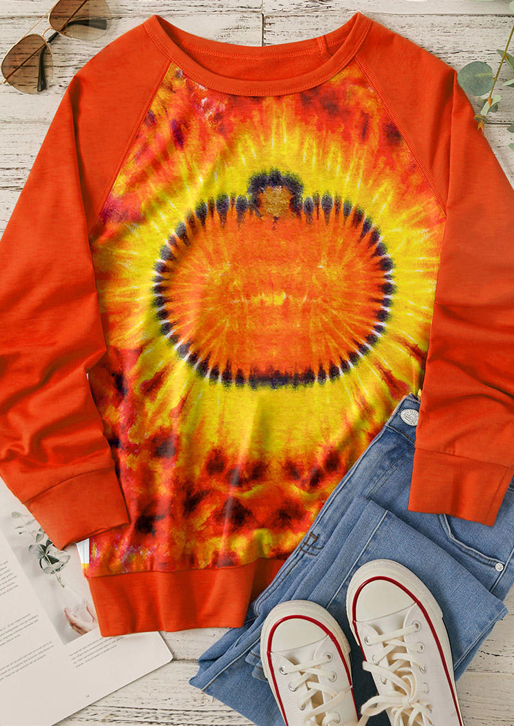 

Sweatshirts Pumpkin Tie Dye Raglan Sleeve Sweatshirt in Orange. Size: ,XL