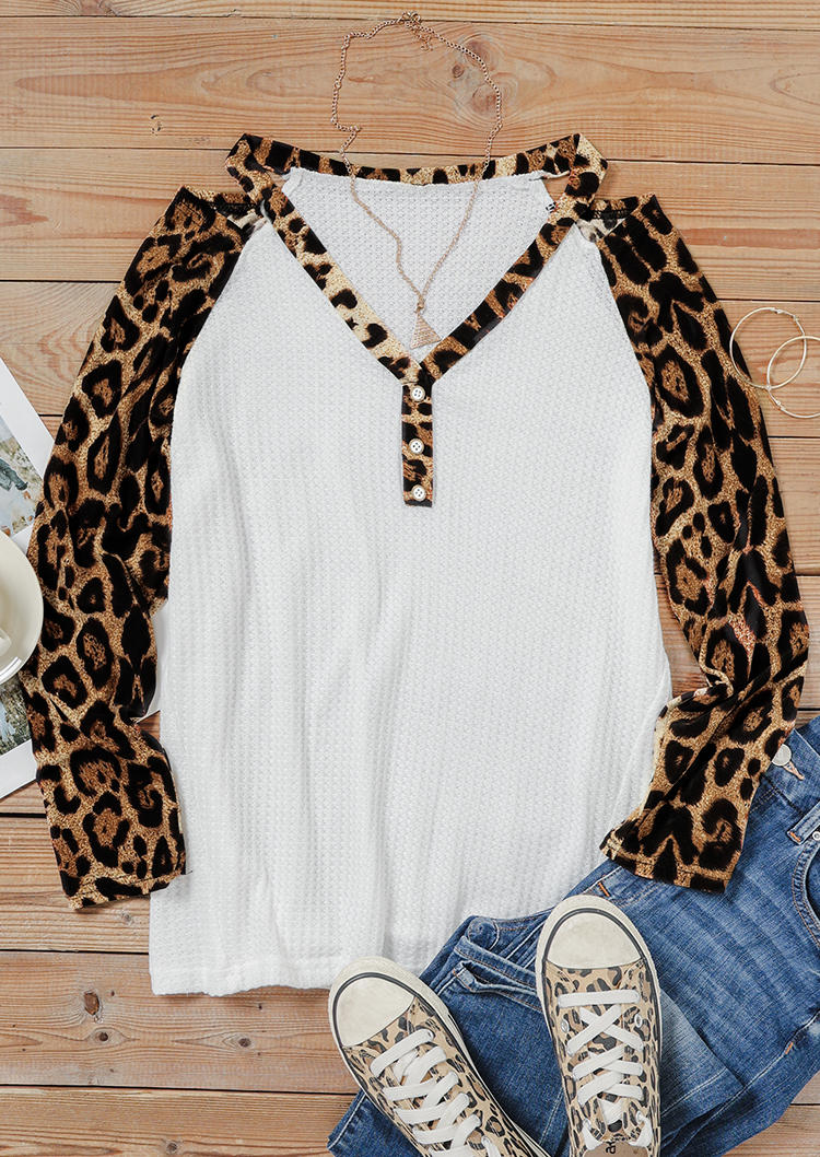 Blouses Leopard Hollow Out V-Neck Blouse in White. Size: S