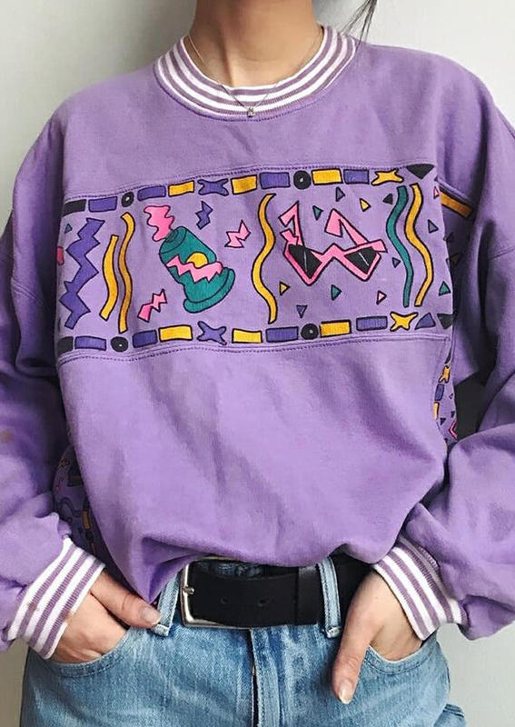 

Blouses Cartoon Bottle Glass Striped O-Neck Blouse in Purple. Size: ,M,L,XL
