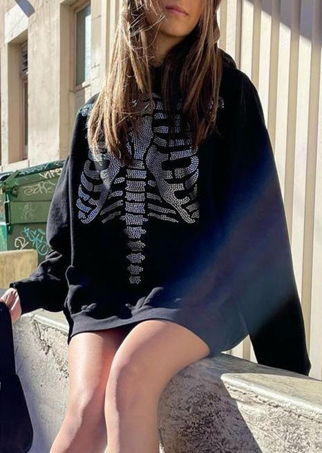 

Hoodies Halloween Sequined Skeleton Long Sleeve Hoodie in Black. Size: ,M,L,XL