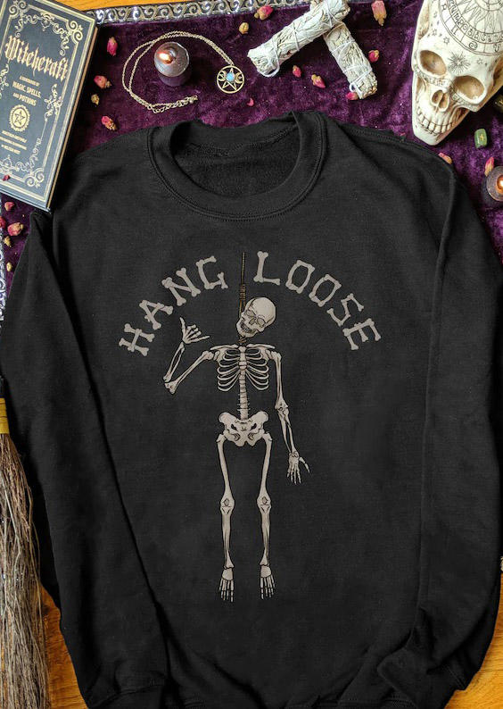 Sweatshirts Skeleton Hang Loose Pullover Sweatshirt in Black. Size: L,S,XL