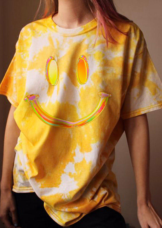 

T-shirts Tees Smiley Tie Dye O-Neck T-Shirt Tee in Yellow. Size: ,M,L,XL