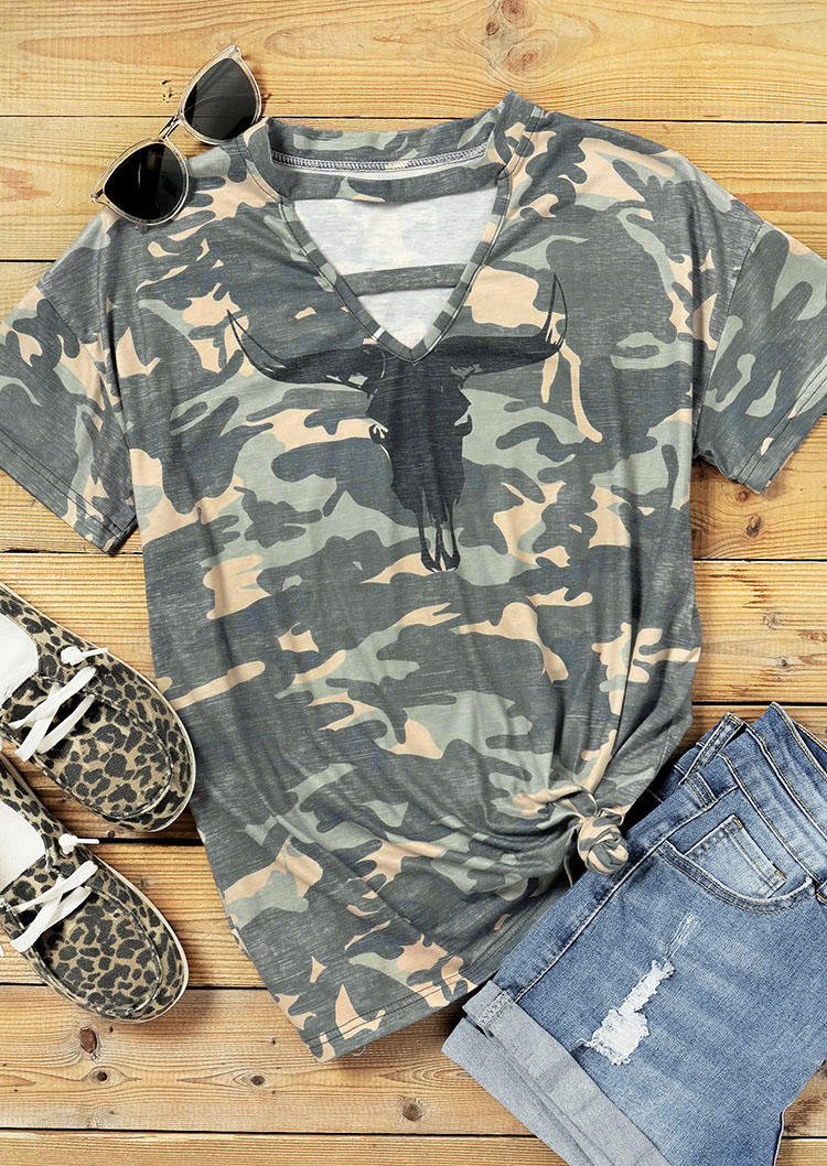 

T-shirts Tees Camouflage Steer Skull Hollow Out T-Shirt Tee in Camouflage. Size