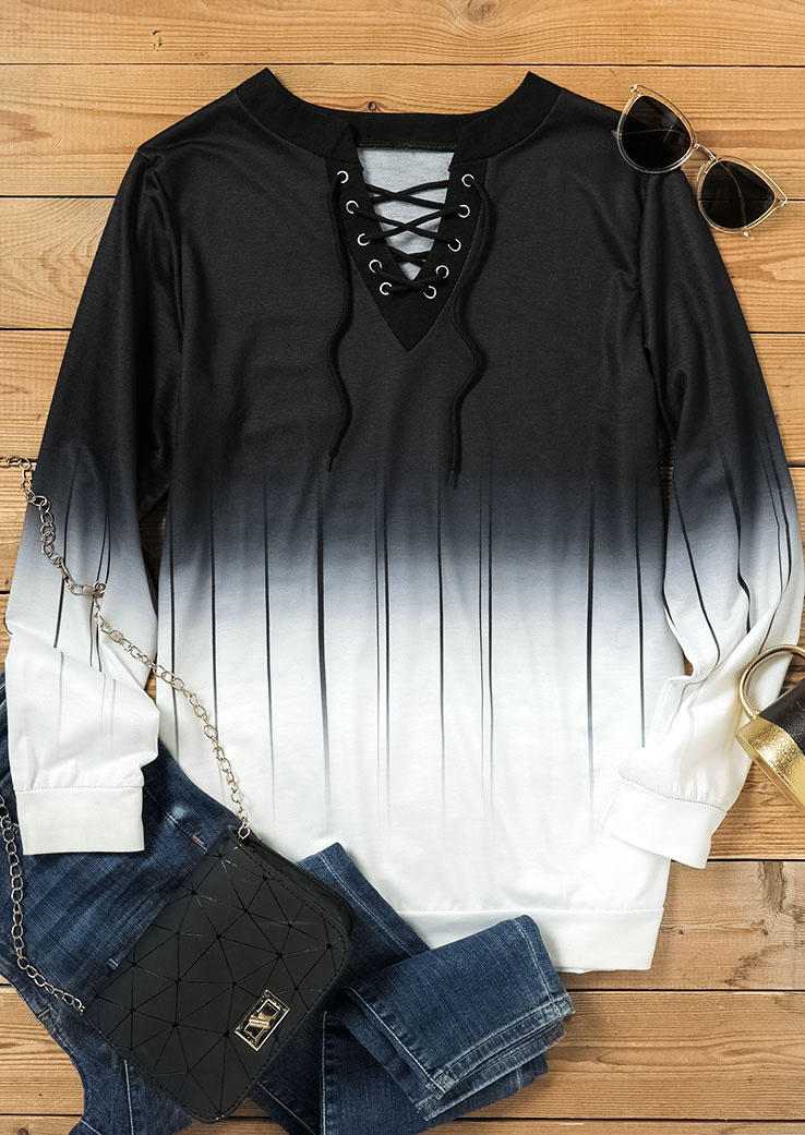 

Blouses Gradient Striped Lace Up Blouse in Multicolor. Size: ,M