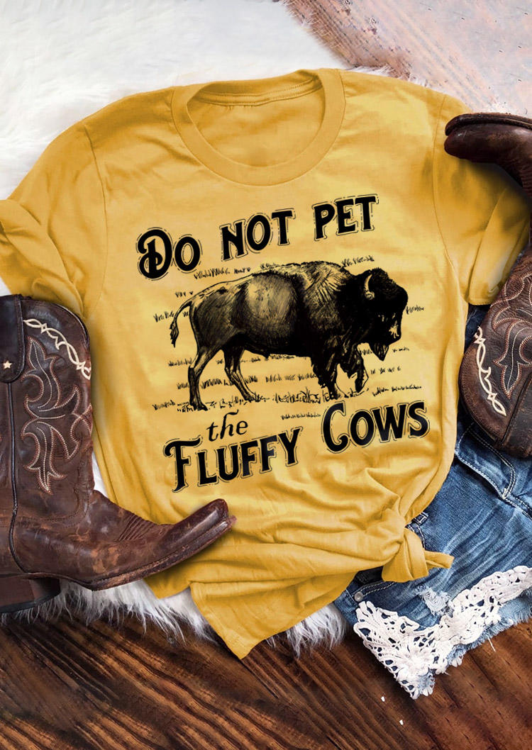 

T-shirts Tees Do Not Pet The Fluffy Cows T-Shirt Tee in Yellow. Size