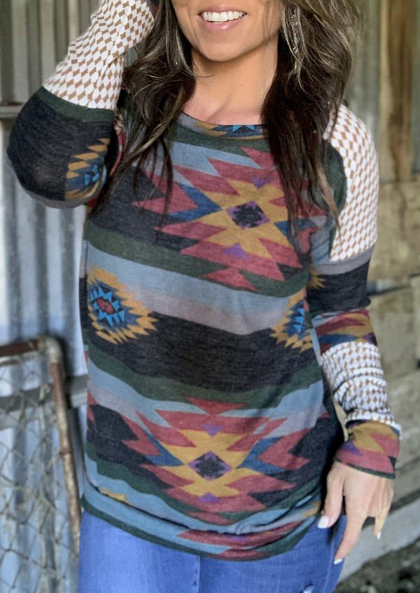 

Blouses Aztec Geometric Western Long Sleeve Blouse in Multicolor. Size: ,M,L