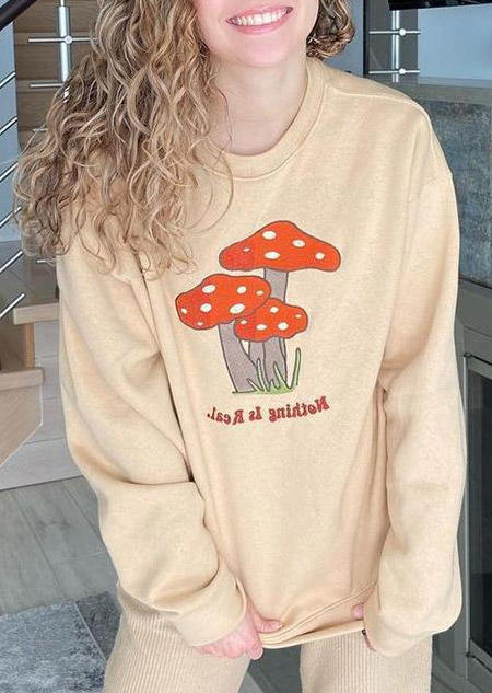 

Sweatshirts Mushroom Long Sleeve O-Neck Sweatshirt in Khaki. Size: ,M,L