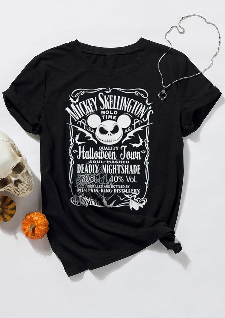 

T-shirts Tees Halloween Town Short Sleeve T-Shirt Tee in Black. Size: ,M,L,XL