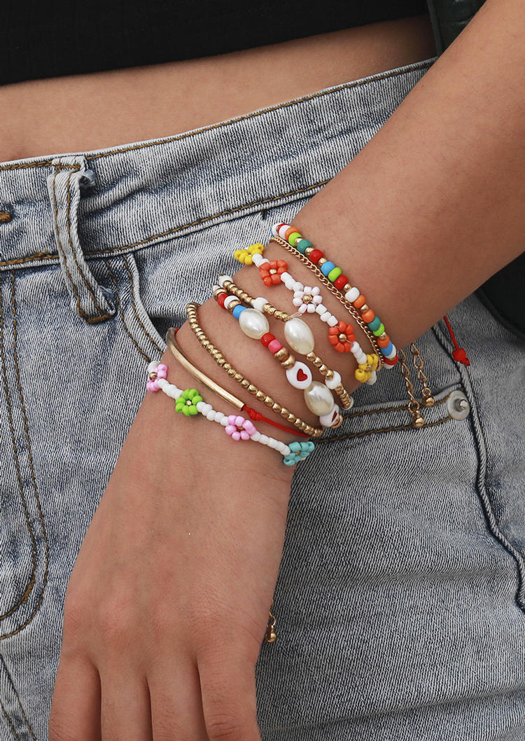 

Bracelet 8Pcs Bohemian Colorful Beading Floral Bracelet Set in Multicolor. Size