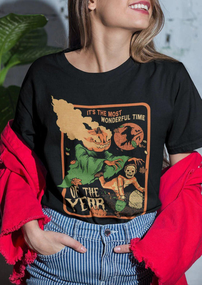 

T-shirts Tees Halloween Pumpkin Face T-Shirt Tee in Black. Size: ,M,L,XL