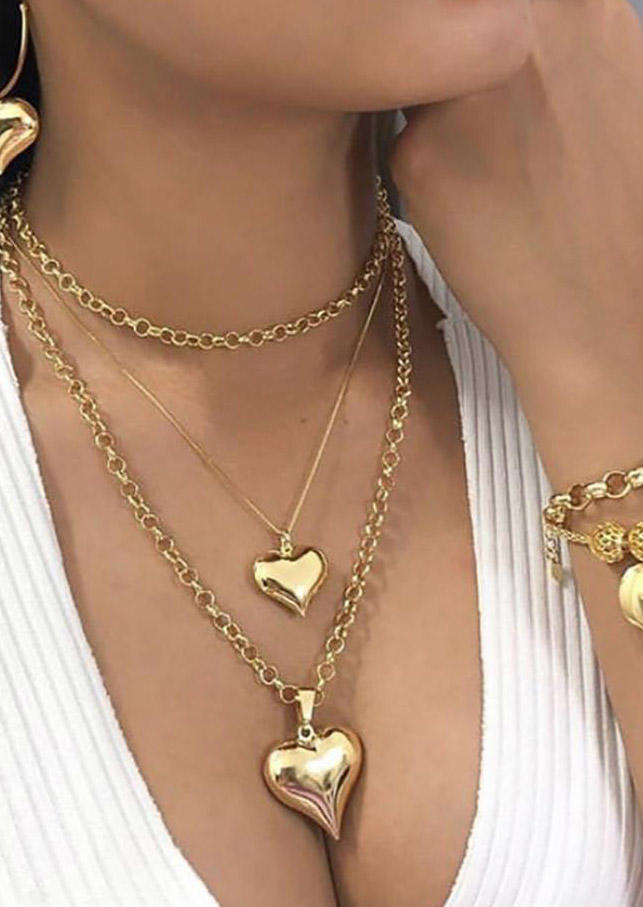 

Necklaces Heart Multi-Layered Pendant Necklace in Gold. Size