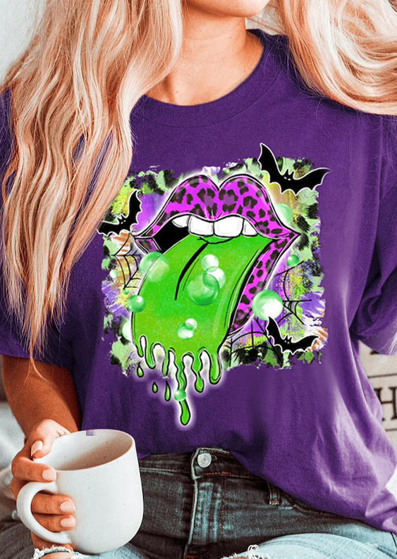 

T-shirts Tees Halloween Leopard Lips T-Shirt Tee in Purple. Size: ,M,L,XL