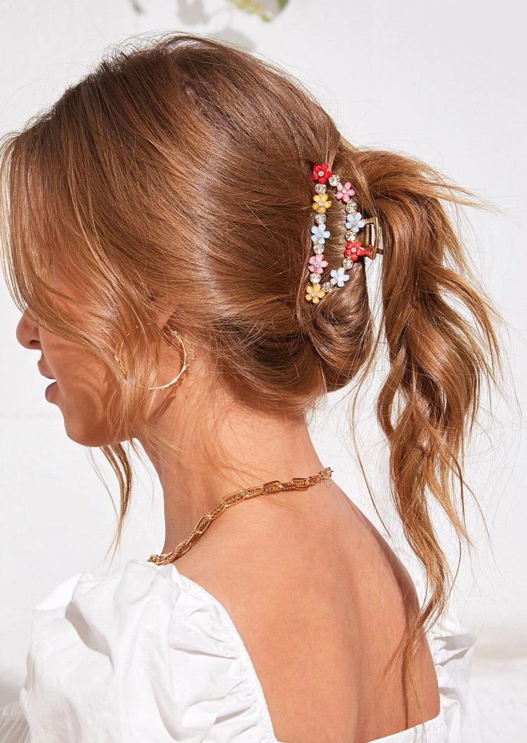 

Floral Rhinestone Hair Claw Clip in Multicolor. Size