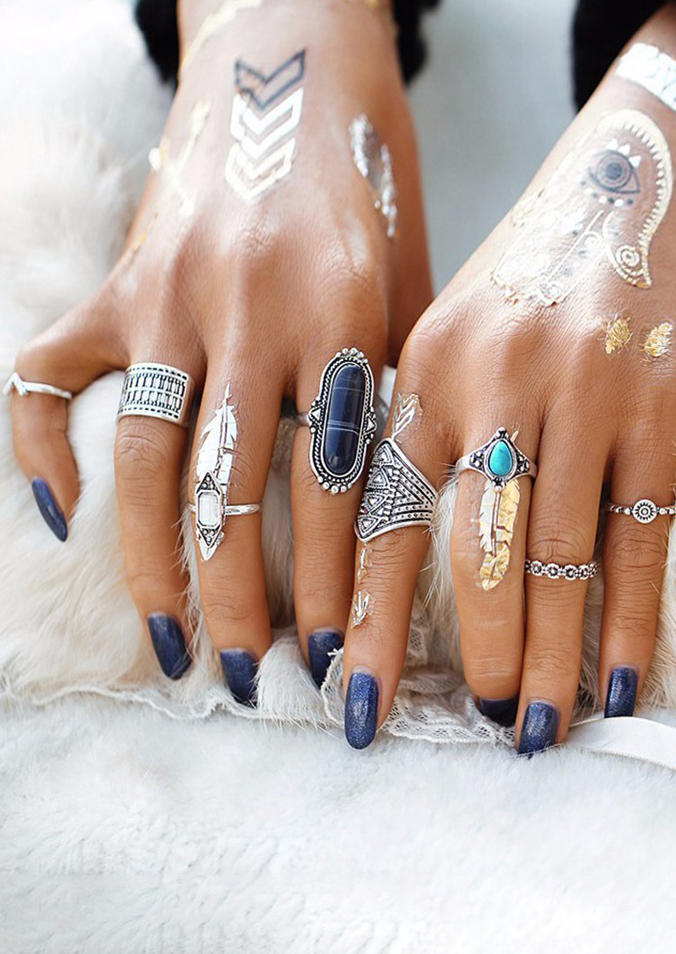 

Rings 7Pcs Vintage Turquoise Rhinestone Alloy Ring Set in Blue. Size