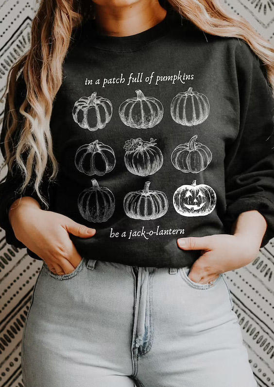 

Sweatshirts Halloween Fall Pumpkin Pullover Sweatshirt in Black. Size: ,M,L,XL