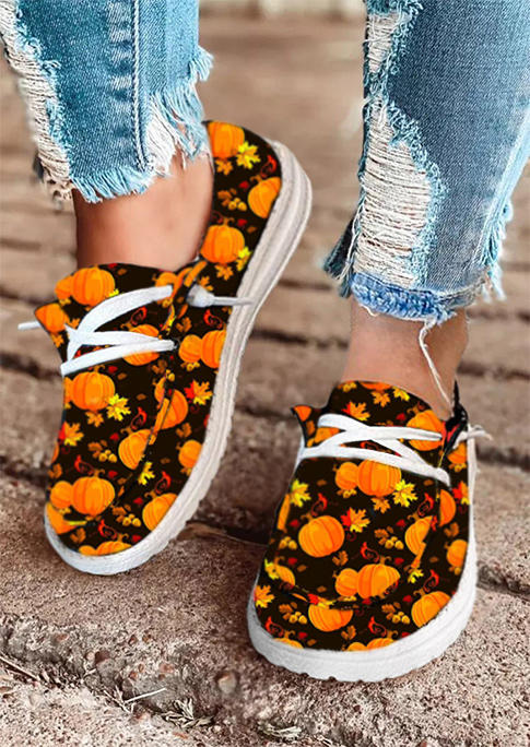 

Sneakers Pumpkin Maple Leaves Sneakers in Orange. Size: ,38,39,40,41