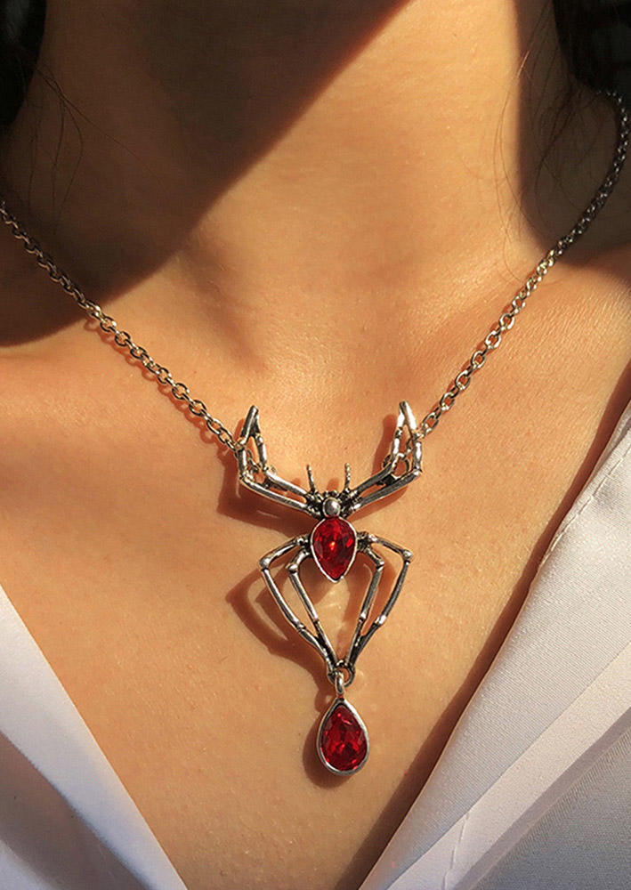 

Necklaces Halloween Spider Rhinestone Pendant Necklace in Silver. Size