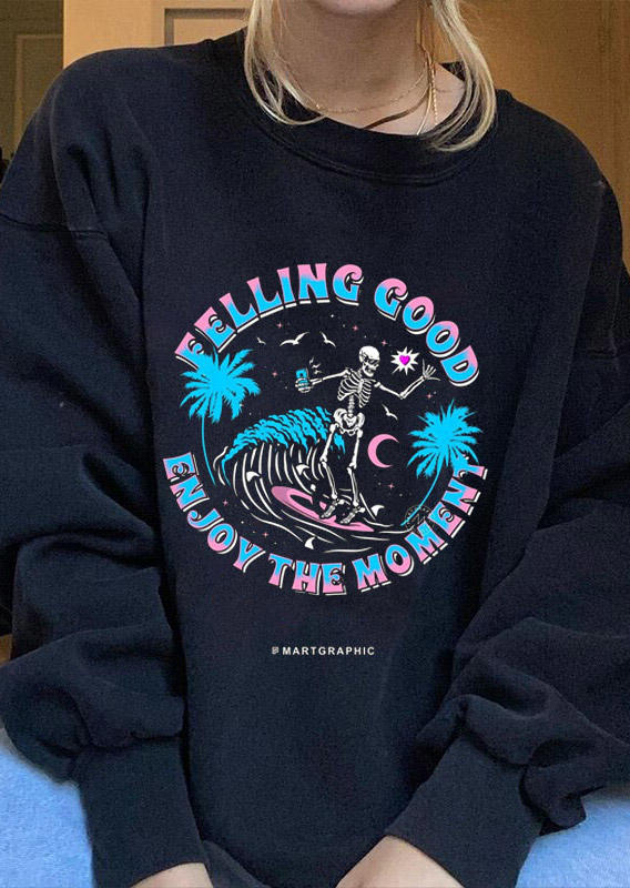 

Sweatshirts Felling Good Skeleton Coconut Moon Waves Sweatshirt in Black. Size: ,M,L,XL