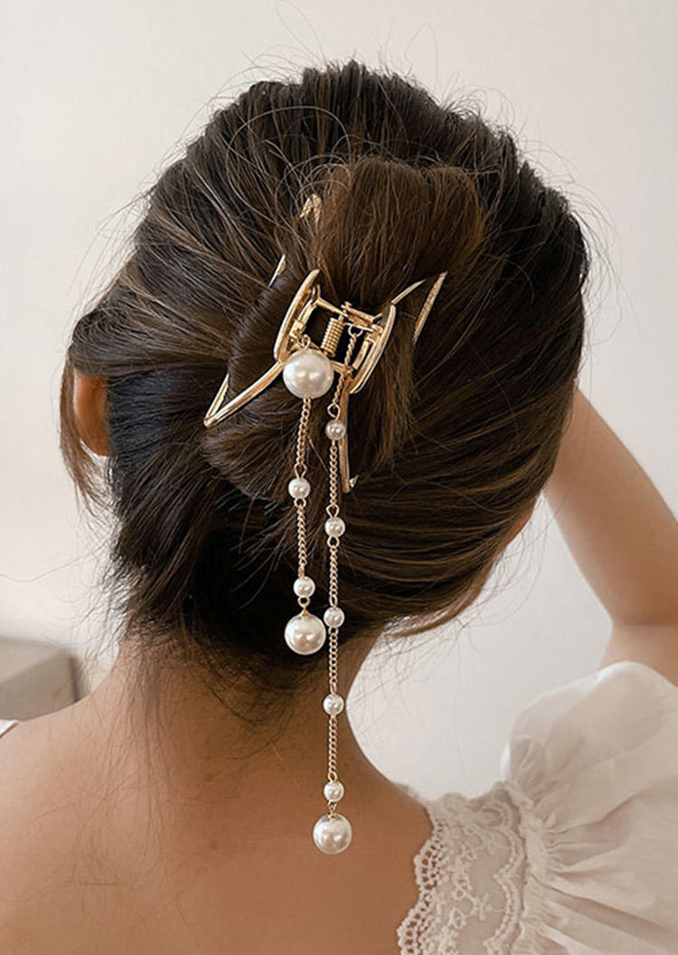 

Pearl Tassel Hollow Out Hair Claw Clip in Gold. Size