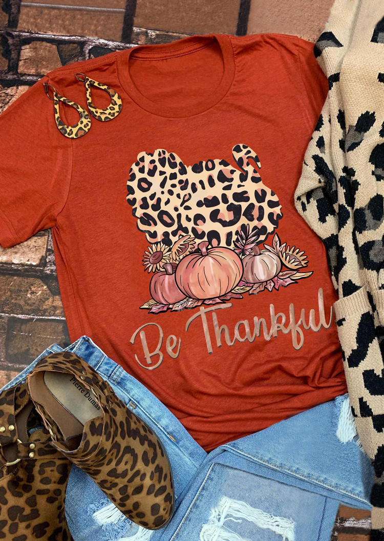 T-shirts Tees Be Thankful Leopard Pumpkin Sunflower T-Shirt Tee in Brick Red. Size: S,M,L,XL