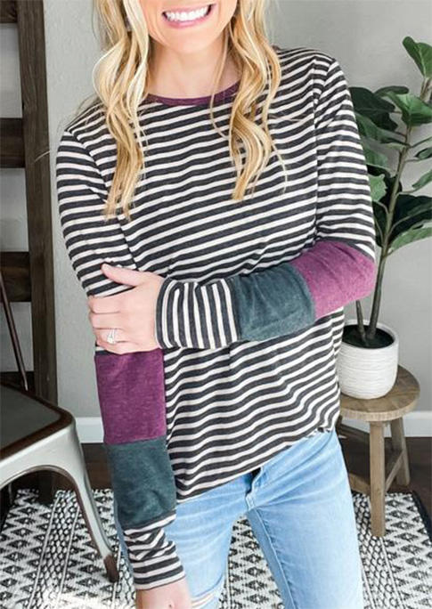 

Blouses Striped Color Block Long Sleeve Blouse in Stripe. Size: ,M,L,XL