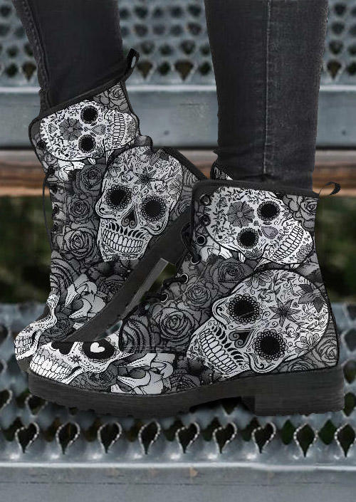 

Boots Halloween Skull Rose Ankle Boots in Black. Size: ,38,39,40,41