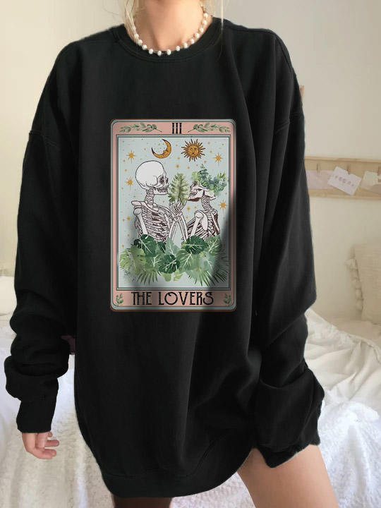 Sweatshirts The Lovers Tarot Skeleton Pullover Sweatshirt in Black. Size: S,M,L