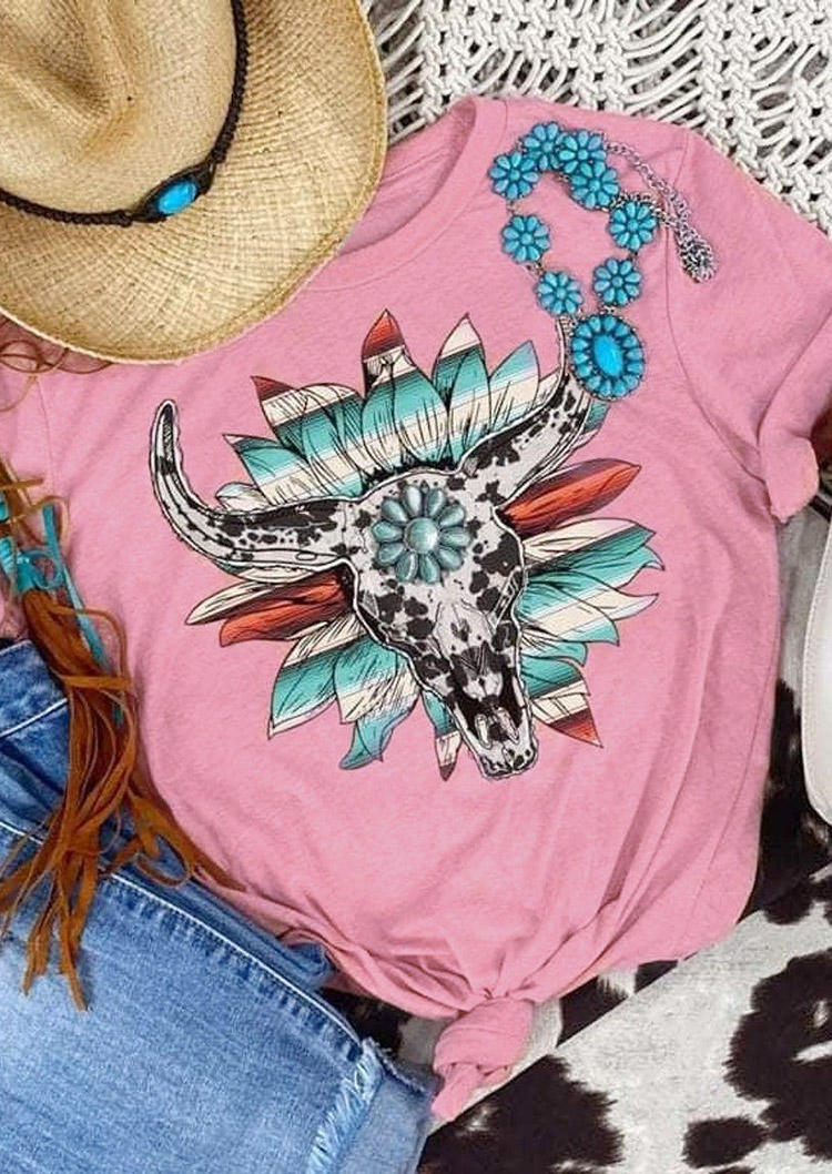 T-shirts Tees Steer Skull Turquoise T-Shirt Tee in Pink. Size: M,L