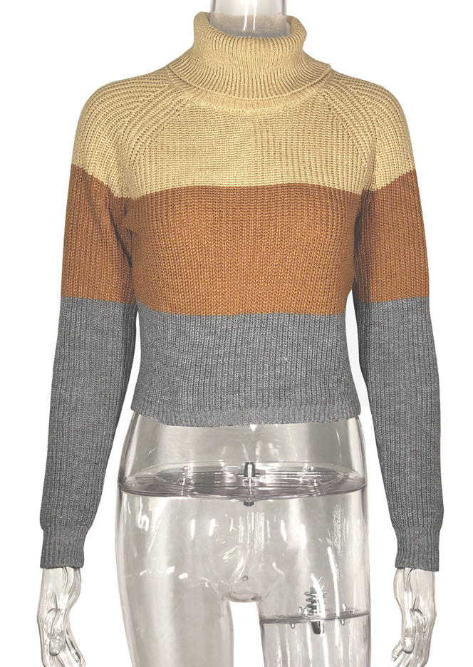 

Sweaters Color Block Turtleneck Long Sleeve Crop Sweater in Multicolor. Size: ,M,L