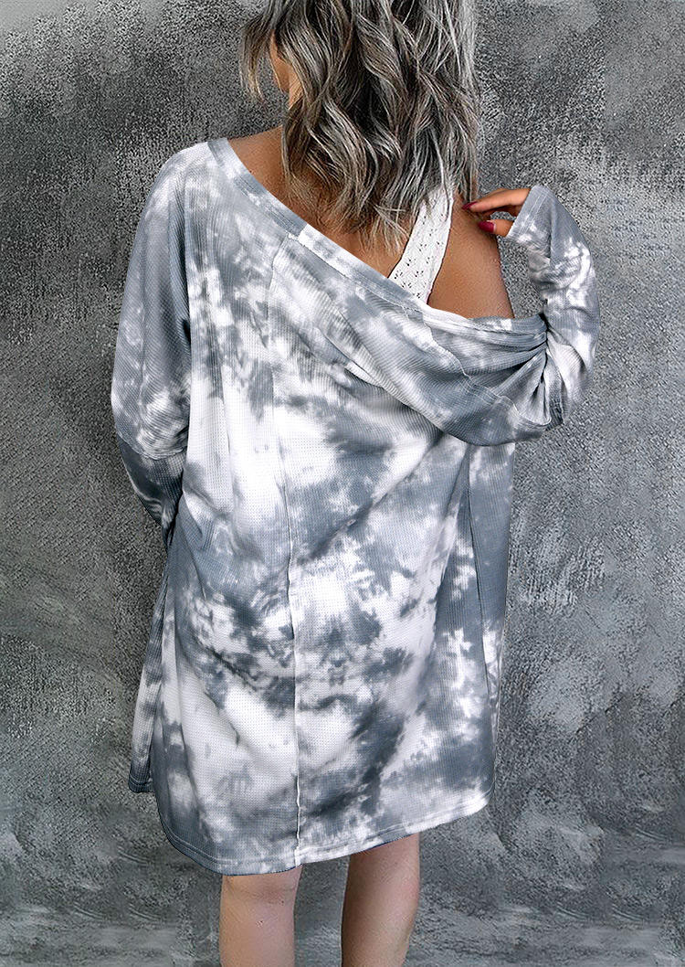 

Cardigans Tie Dye Long Sleeve Cardigan in Gray. Size