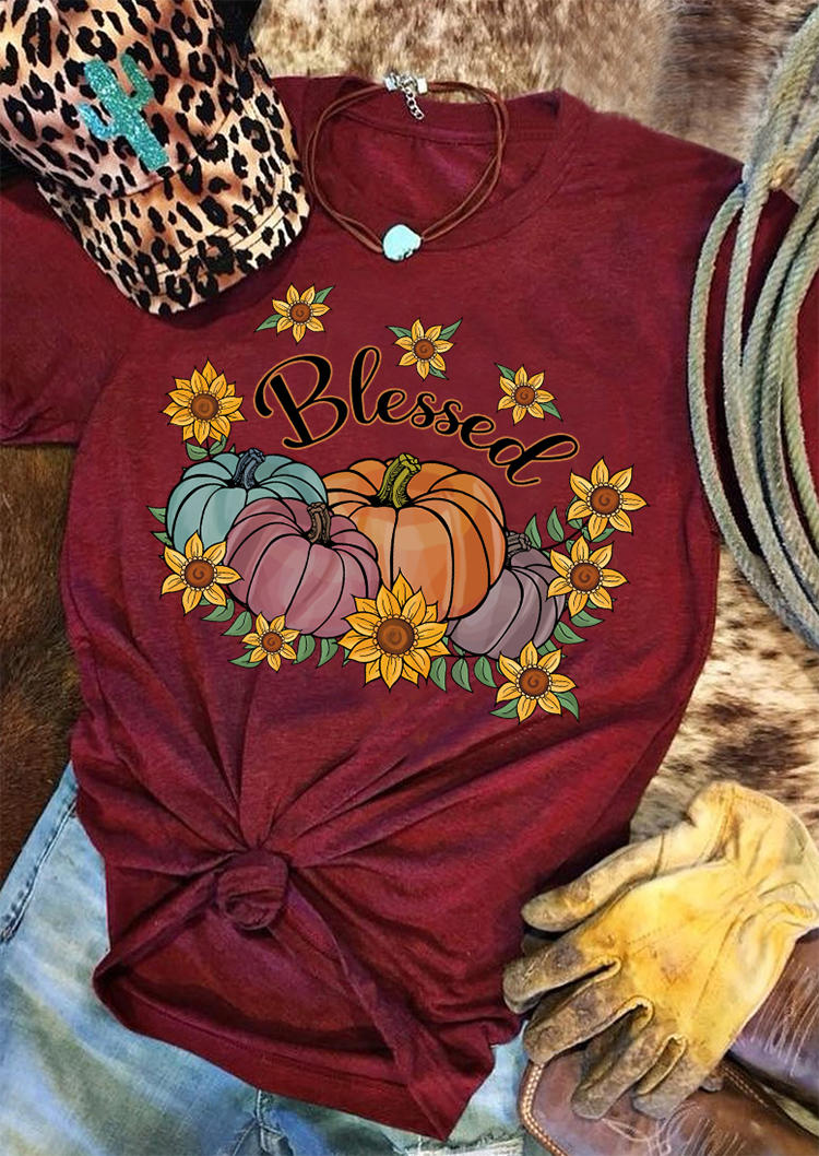 

T-shirts Tees Thanksgiving Blessed Pumpkin Daisy T-Shirt Tee in Burgundy. Size: ,M,L,XL